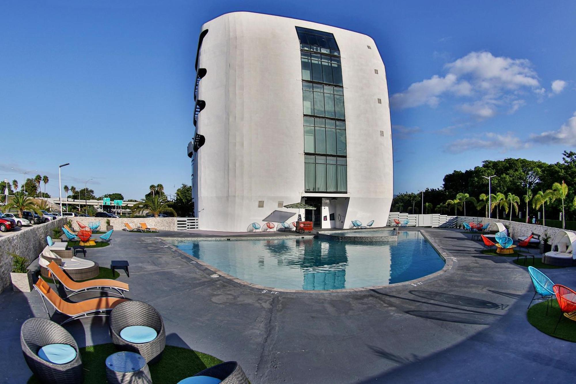 Aloft Ponce Hotel & Casino Exterior foto