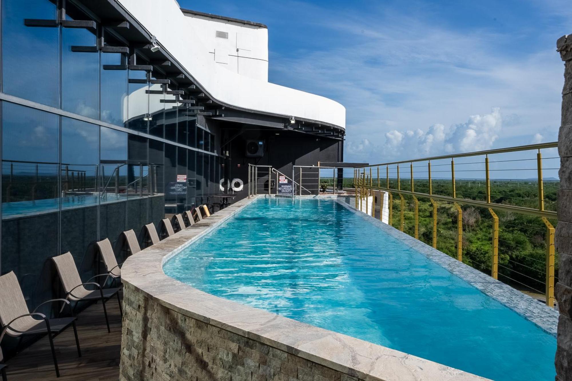 Aloft Ponce Hotel & Casino Exterior foto